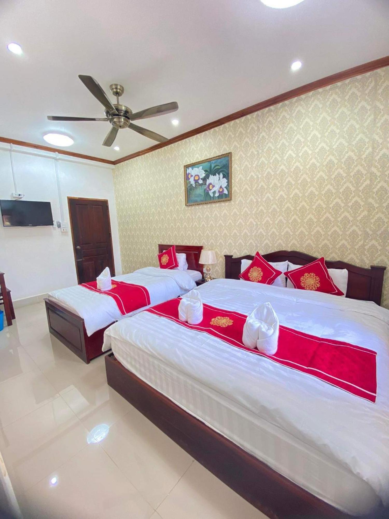 Xuan Keo Place House 2 루앙프라방 외부 사진