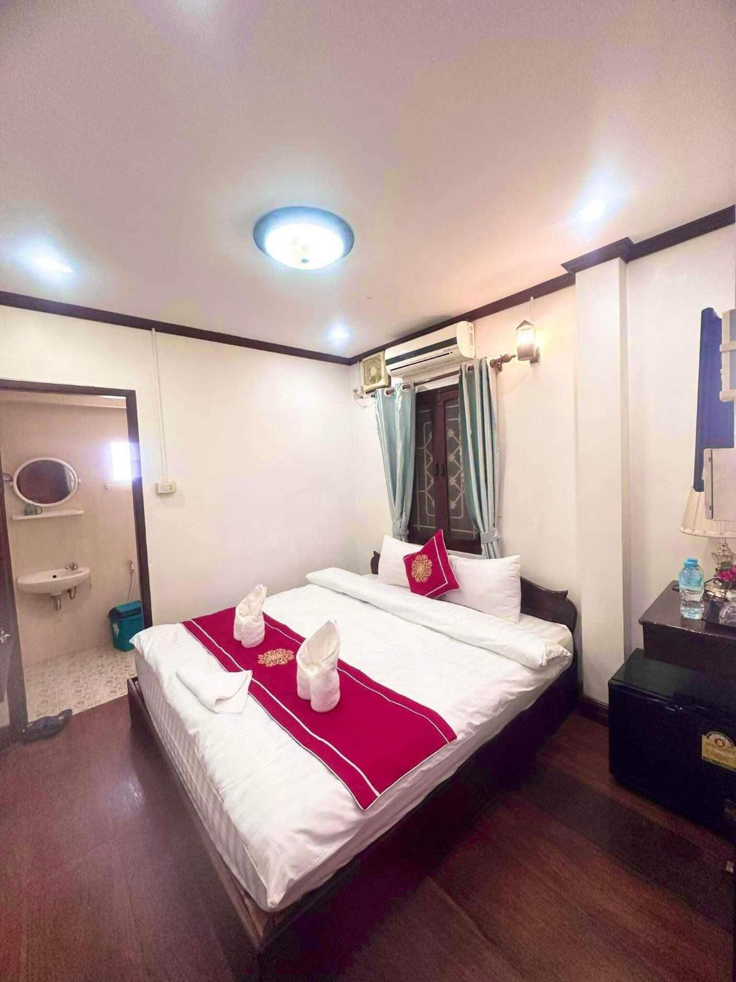 Xuan Keo Place House 2 루앙프라방 외부 사진