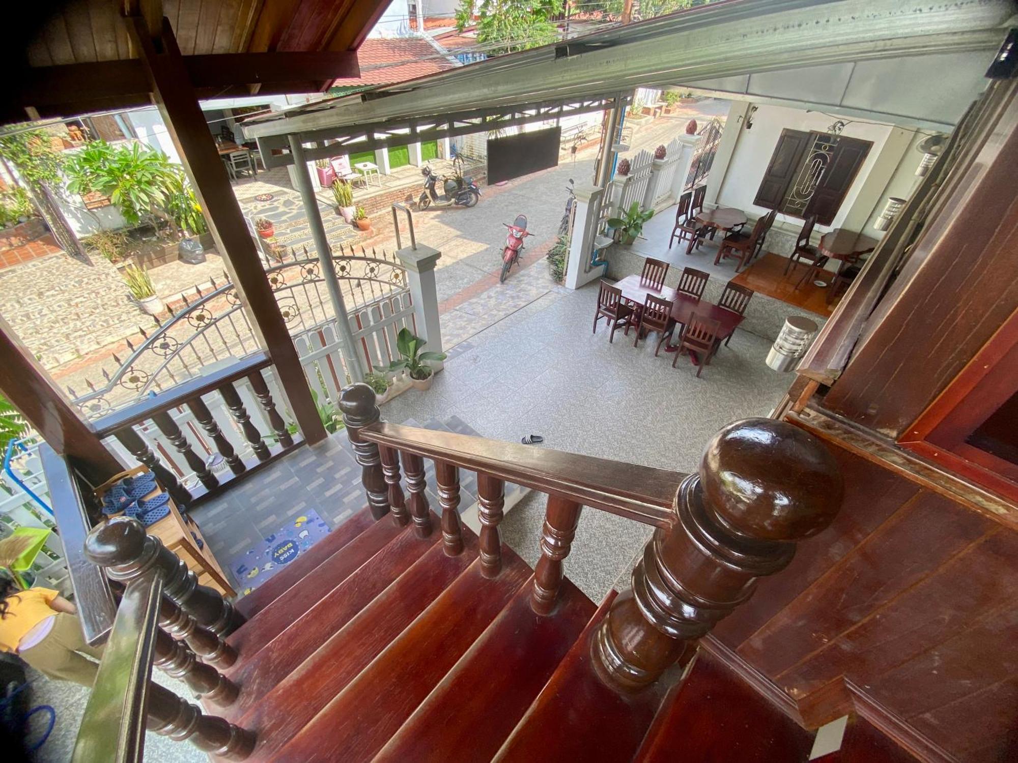 Xuan Keo Place House 2 루앙프라방 외부 사진